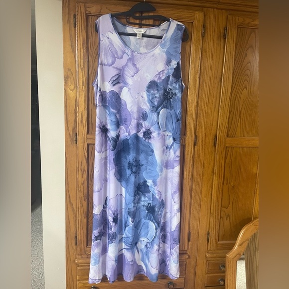 Plus size 1x CJ Banks Dress - Picture 1 of 10